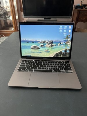 Apple MacBook Pro 13'' M1 Chip