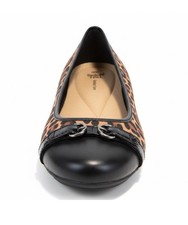 Time and Tru Leopard Flats 9.5 Memory Foam Buckle Cap Toe Animal Print NWT Comfy