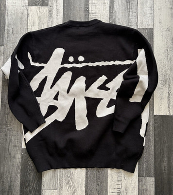 Stussy Herren Strickpullover Logo schwarz/weiß Rundhals Langarm Größe M
