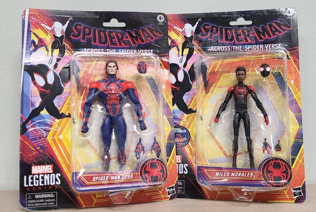 2 X Marvel Legends Series Spider-Man: Across The Spider-Verse