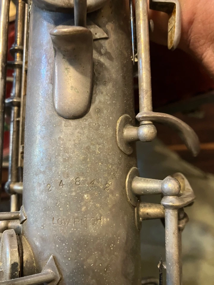 Antique Martin elkhart indiana low pitch saxophone - Image 2 of 4