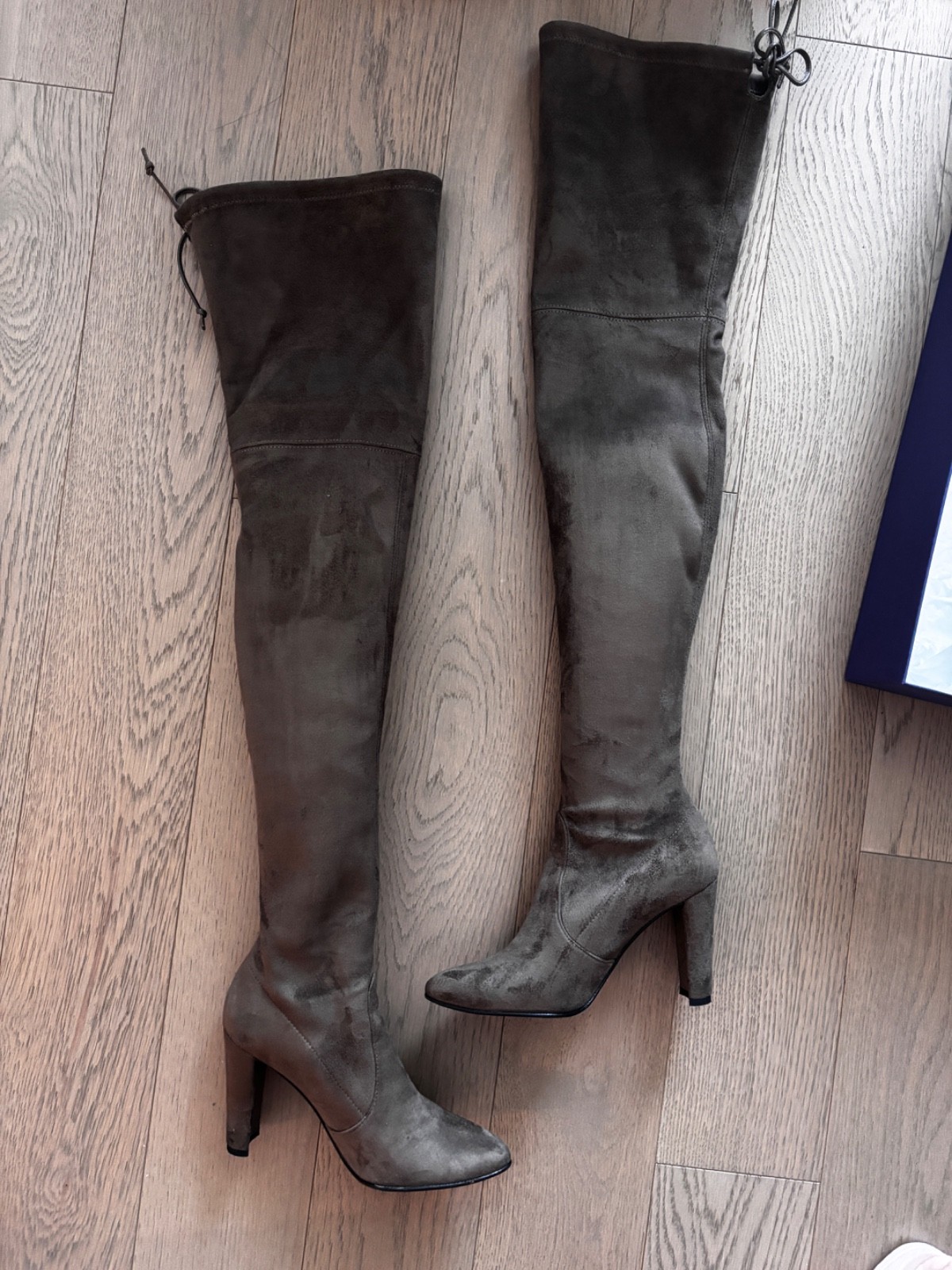 Stuart Weitzman Alleges High Heel Over  The Knee Boot Taupe Suede  4.5M
