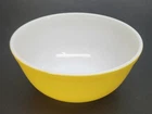 Vintage Pyrex Citrus Orange Yellow 1½ Quart Mixing Bowl 403