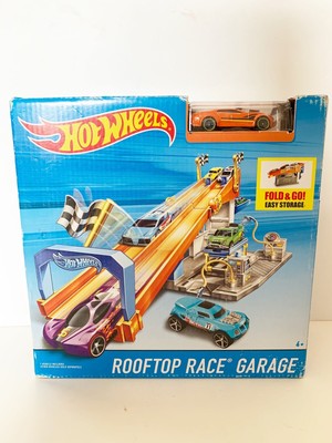 hot wheels rooftop race garage exclusive playset