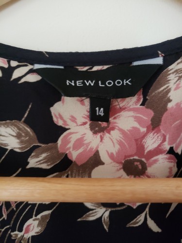 New Look Black & Pink Floral Print Tasseled Kimono.Festival/Beach Cover.Size 14 - Picture 4 of 8