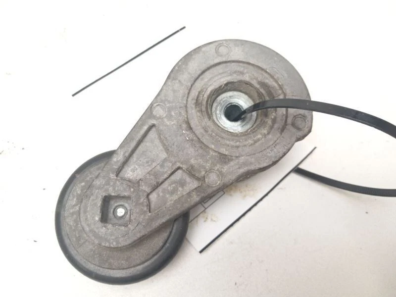 Chevrolet Malibu 2014 tensor de cinturón Foto 4 de 4