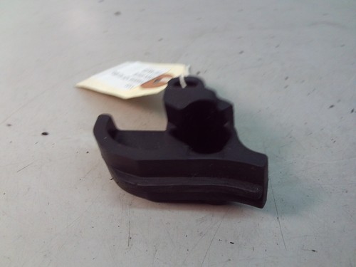 Front Sprocket Chain Guide for Yamaha YZF R3 2019 to 2024 Y131 - Picture 6 of 6