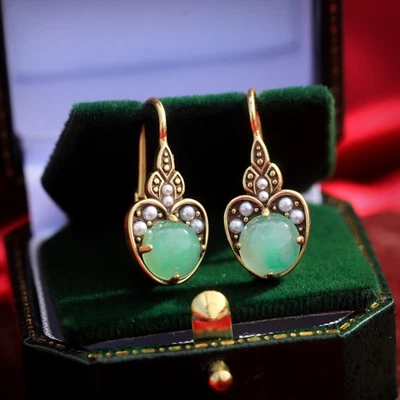 Boucles d'oreille Dormeuse Doré Vieilli Feuille Cabochon Jade Vert Blanc SB65 - Photo 1/4