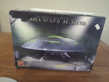 pegasus hobbies 1/72 Area 51 U.F.O. AE-341.15B Model Kit New Open Box