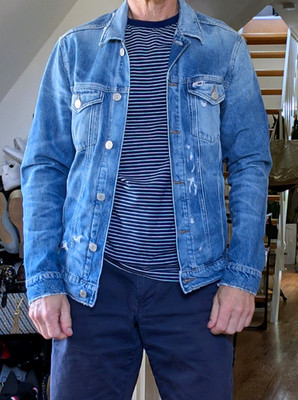 Tommy Jeans Herren Jeansjacke Denim blau Gr. S kurz Kentkragen Knopf Logo
