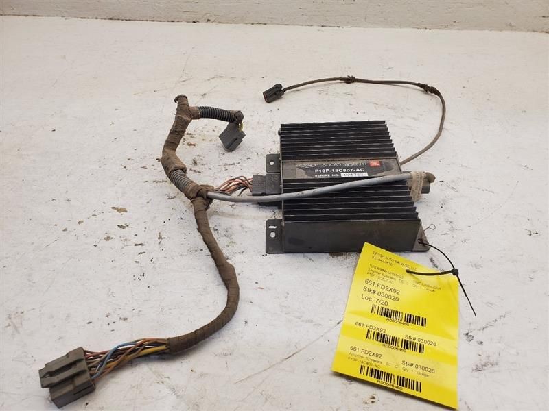 1992 Lincoln Continental Oem Stock Amplifier With Wiring Harness F10f-18C807-Ac