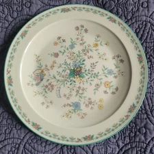 Decorative Noritake Japan PARADISE Pastel Mint Green Floral Salad Plate