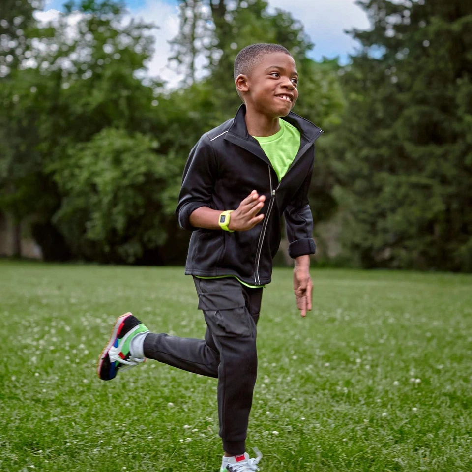 Garmin Vivofit Jr. 3 Fitness Tracker for Kids Junior 3 Lilac Floral - Bild 2 von 4