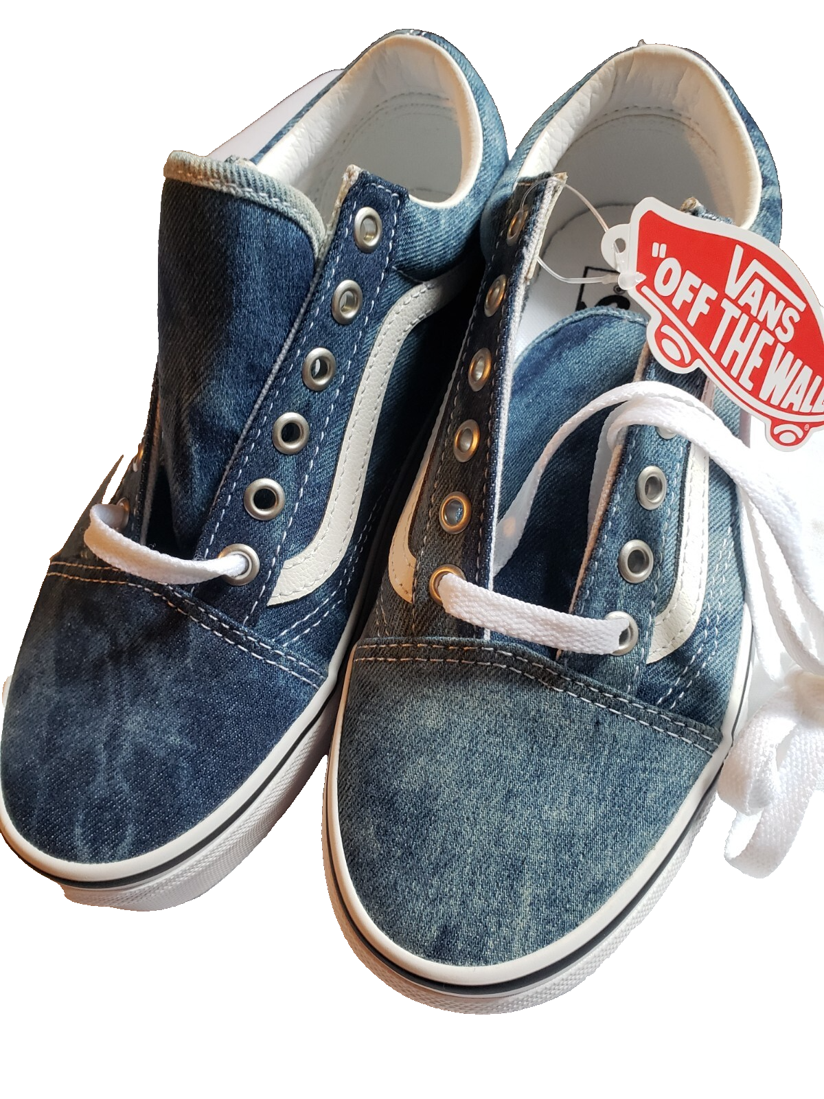 Vans Classic Sneakers for Men and Women - Stylish & Comfortable