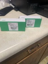 New Schneider electric auxiliary contact module LUFN11 lot of 2
