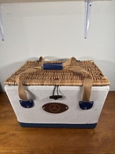 Mercedes Benz Picnic Time Boardwalk Picnic Ba...