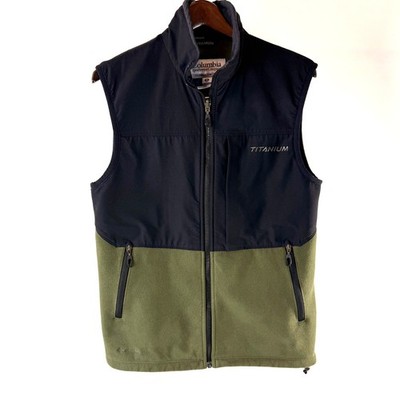 Columbia Mens M Titanium Interchange Full Zip Fleece Vest Blk/Grn