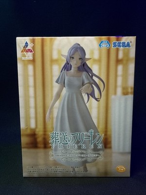 Frieren: Beyond Journey's End Luminasta Frieren In Forich Figure Open Box