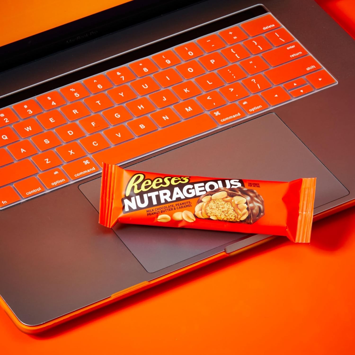 REESE'S NUTRAGEOUS Chocolate, Peanut Butter, Caramel and Candy Bars,... 