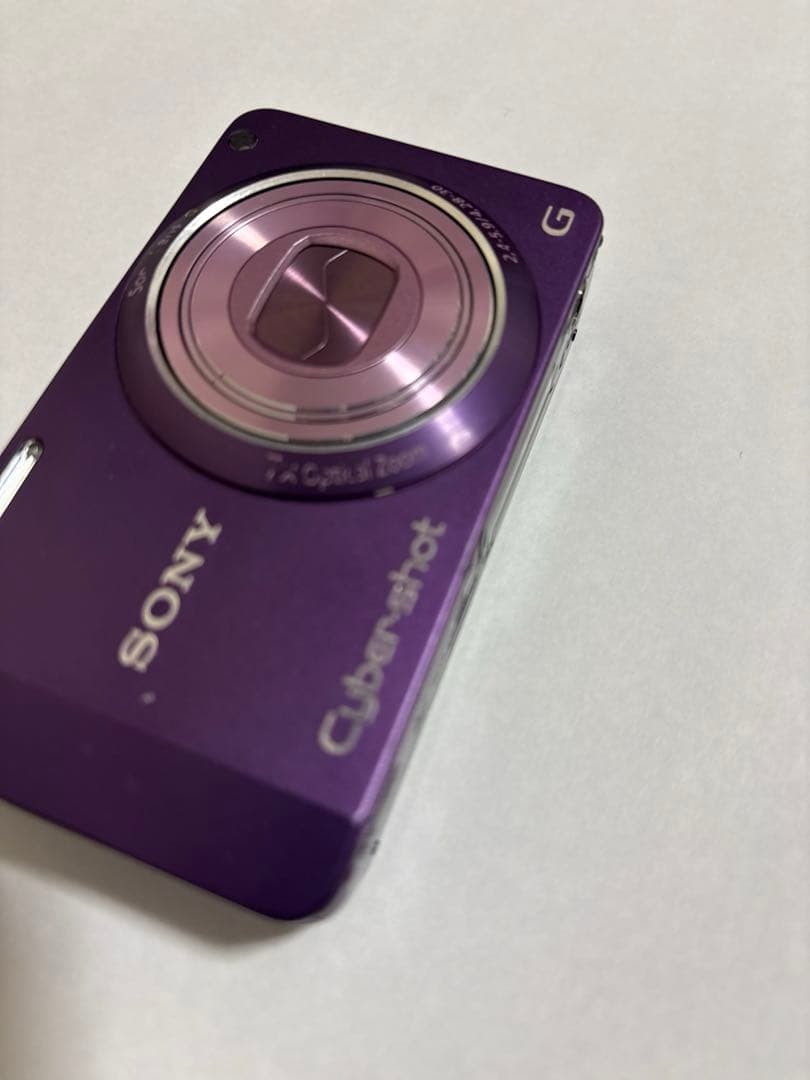 Stylish Purple SONY Cyber-shot G DSC-WX10 Digital Camera with
