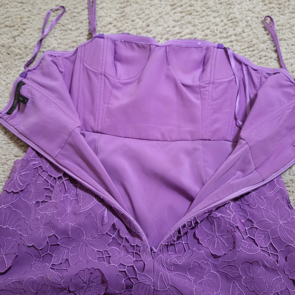 Mini Vestido para Mujer BCBGMAXAZRIA Sin Tirantes Flor Iris Oscuro Talla 6 Foto 3 de 4