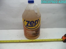 QTY=2 GAL(2 X 1 GAL): ZEP Hardwood & Laminate Floor Cleaner 021709011739