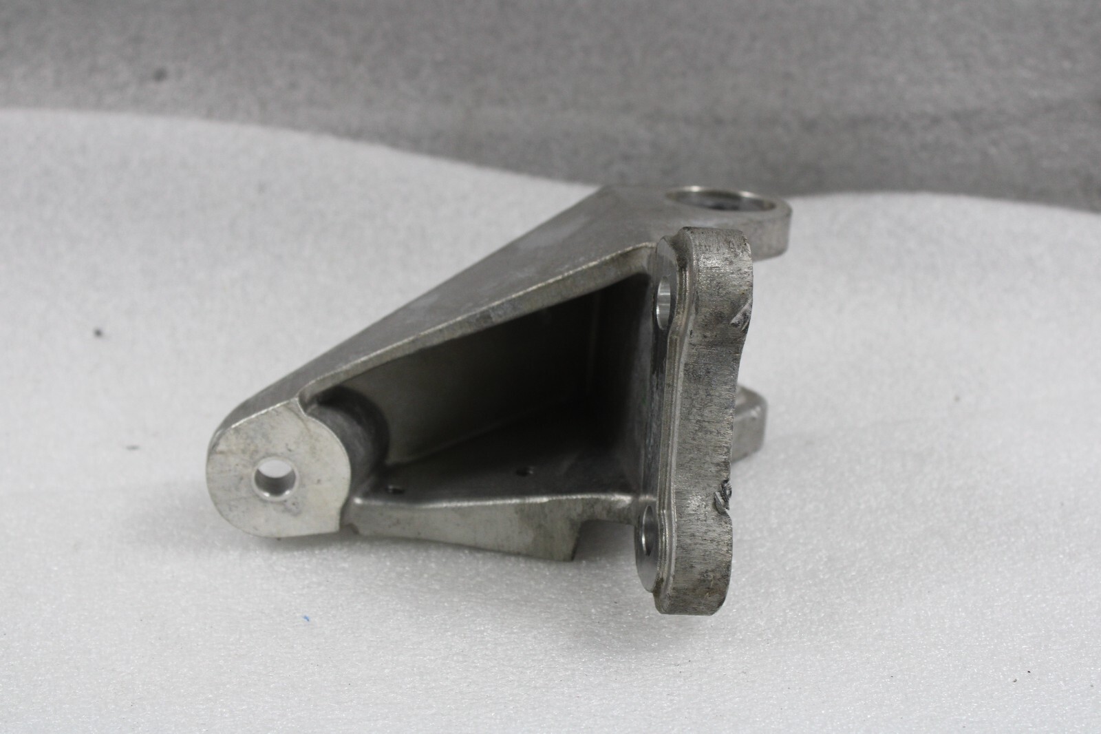 Mclaren MP4-12C, RH, Right, Front Shock Bracket, Used, P/N 11A5985CP