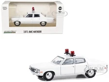 1971 AMC MATADOR POLICE CAR WHITE W/LIGHT BAR 1/64 DIECAST GREENLIGHT 43011