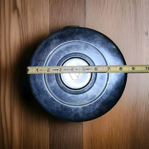 One genuine 1981 to 1985 Volvo 240 hubcap wheel cover