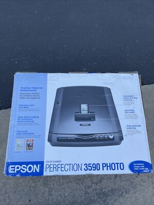 New Genuine Epson Perfection 3590 Color Photo Scanner 35mm film strip scanning
