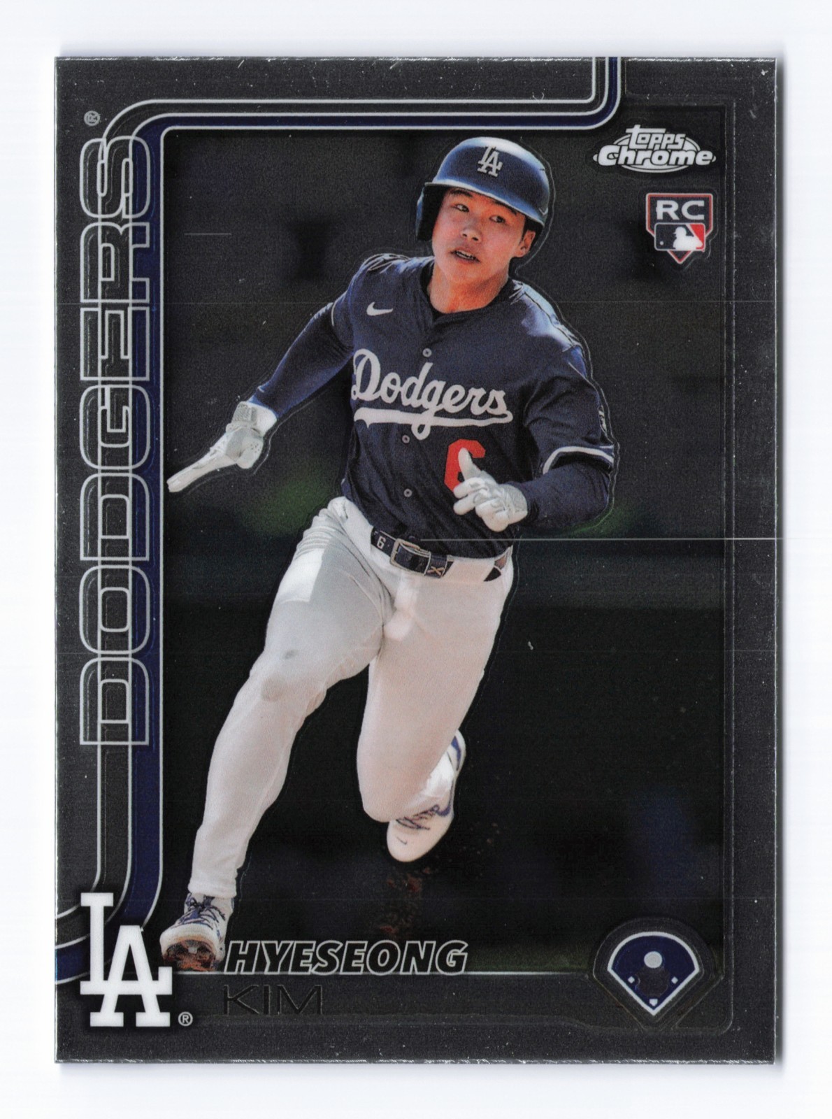 2025 TOPPS CHROME HYESEONG KIM ROOKIE CARD (RC) LA DODGERS #152