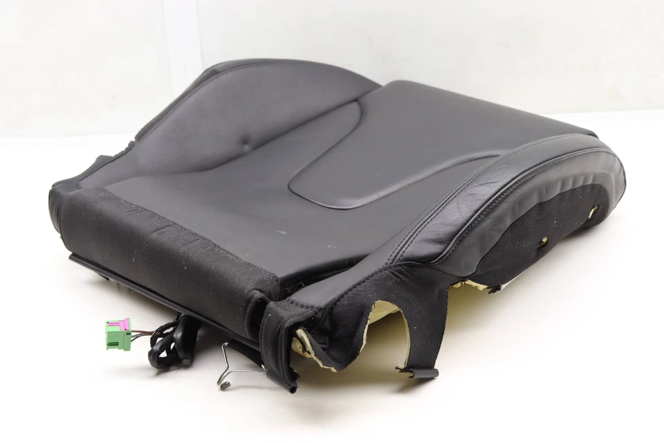 2010-2012 AUDI R8 - Almofada inferior dianteira direita assento inferior (couro) 420881406H - Imagem 4 de 4