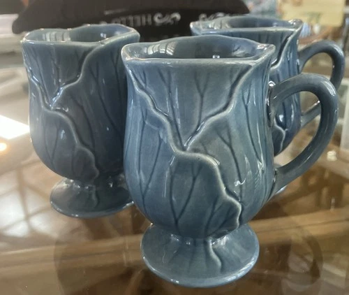 Lotus Blue Metlox Poppytrail Vernonware Coffee Tea Footed Mug Cup 4.25”