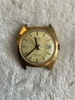 VINTAGE GOLD TONE TIMEX AUTOMATIC DATE WATCH - RUNNING