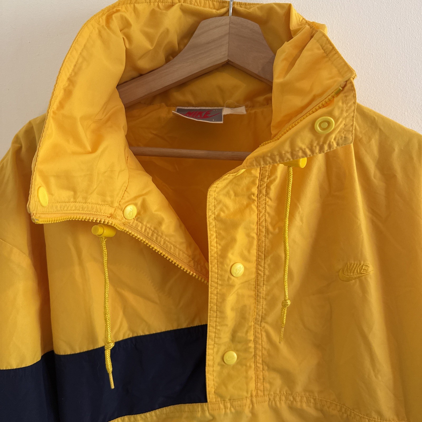 1980's Nike Rare 4 Button Windbreaker Yellow Size Large image 3