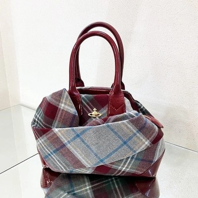 Vivienne Westwood Plaid Cloth Bow Handbag Patent Leather outlet F