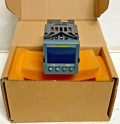 New Eurotherm 3216/CC/VH/LRXX /R/XXX/G/ENG Programmable Temperature Controller