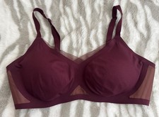 HONEYLOVE  CROSSFLEX ACTIVITY WIRELESS MERLOT BRA SZ 38 B/C