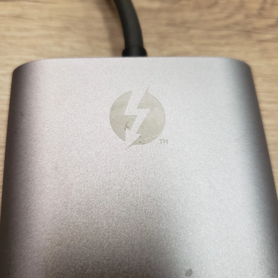 Sabrent Thunderbolt 3 to Dual HDMI 2.0 Display Adapter TH-3HD2 *Tested* - Image 4 of 4