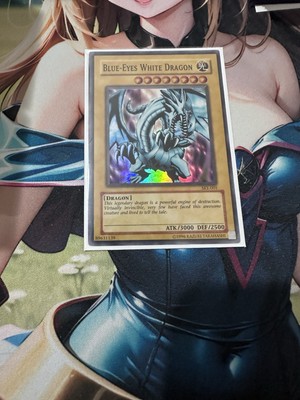 Blue-Eyes White Dragon - SKE-001 - Super Rare -DMG
