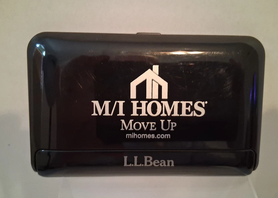 LL Bean Night Finder III Digital Travel Alarm Clock w Temperature MI Homes Black - Image 2 of 4