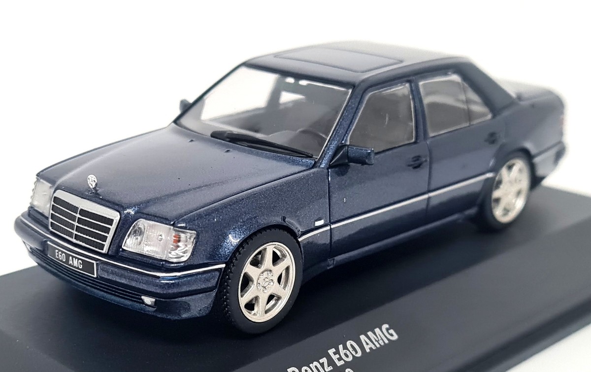 1/43 メルセデス・ベンツ　E60 AMG. W124 E500 SOLIDO Solido 1/43 - Mercedes Benz E60 AMG W124 E500 Blue Diecast