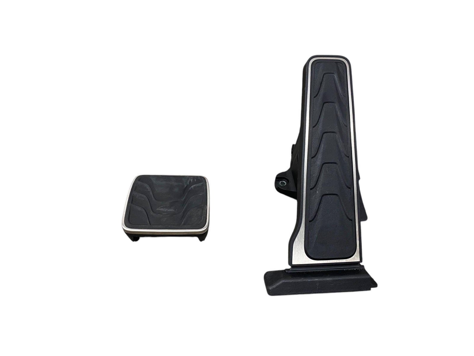 2017-2023 ASTON MARTIN DB11 THROTTLE GAS PEDAL TRAVEL SENSOR & BRAKE PEDAL COVER