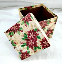 CRYSTAL CREATIVE PRODUCTS 5" Square Gift Trinket Storage Box Poinsettia Holiday