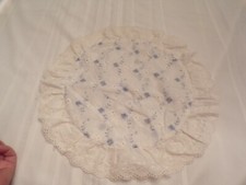 Vintage Round Lace Pillow Case