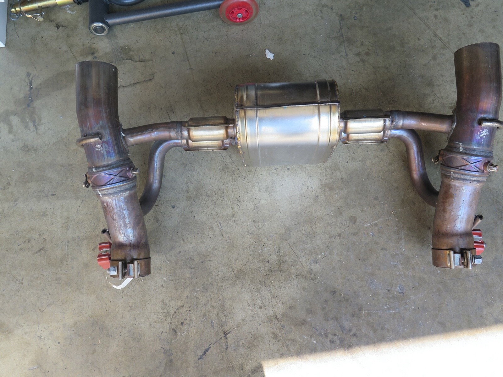 OEM Ferrari 488 GTB Spider Sport Muffler No Tips 324752.