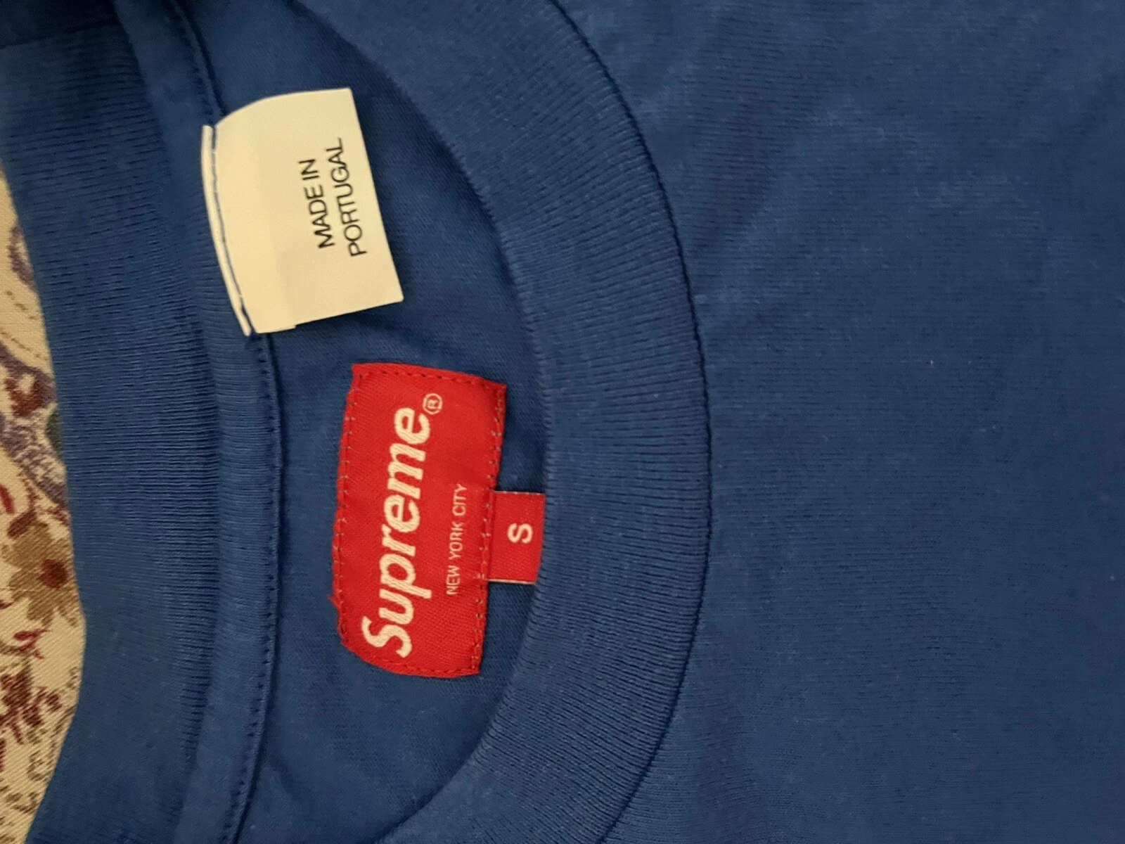 supreme crewneck petit