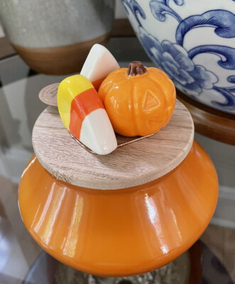 Loft No.7 Witching Hour HALLOWEEN FALL CANDLE with Pumpkin Candy Corn NWT