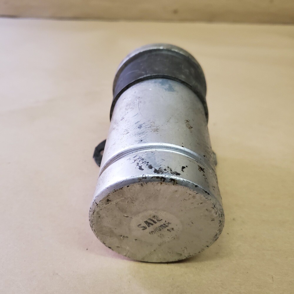 たまみ　1207 Original Shacman Spare Parts Radiator Bracket Assembly