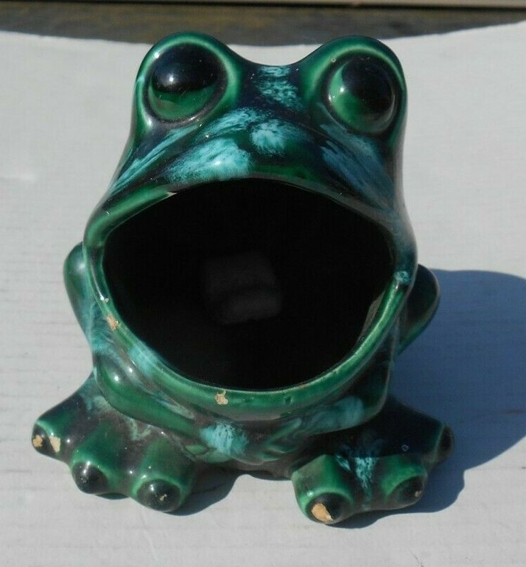 Vintage Wide Mouth Frog Kitchen Sponge Holder Shades Of Green & Turquoise